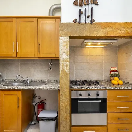 Whome Urban Comfort: 1-Br Near Airport & Train Station Lissabon Exterior foto